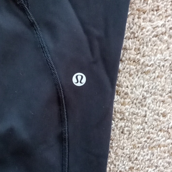 Lululemon Time To Sweat Black Crop Leggings - Picture 5 of 10